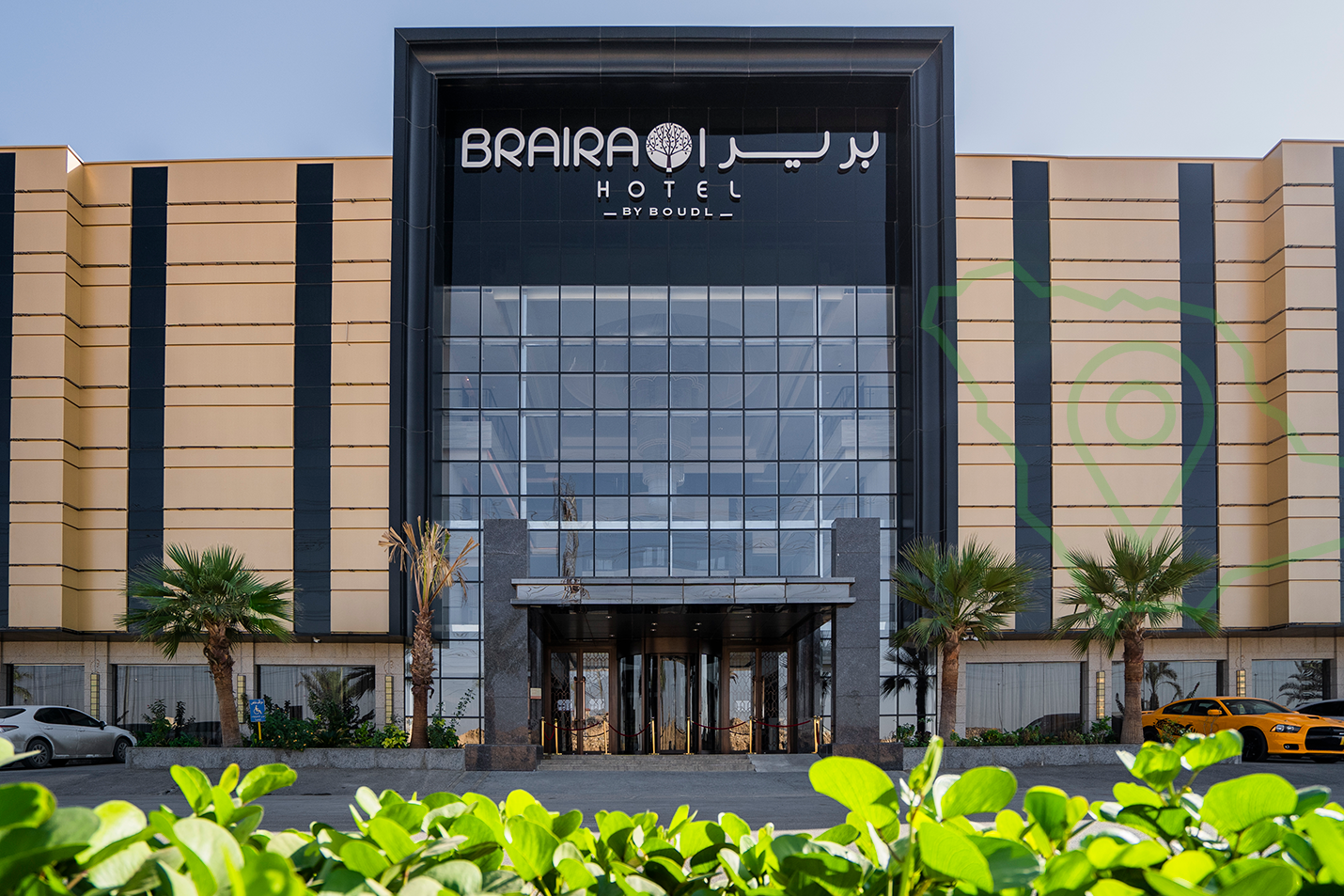 فندق بريرا - تطبيق عقار