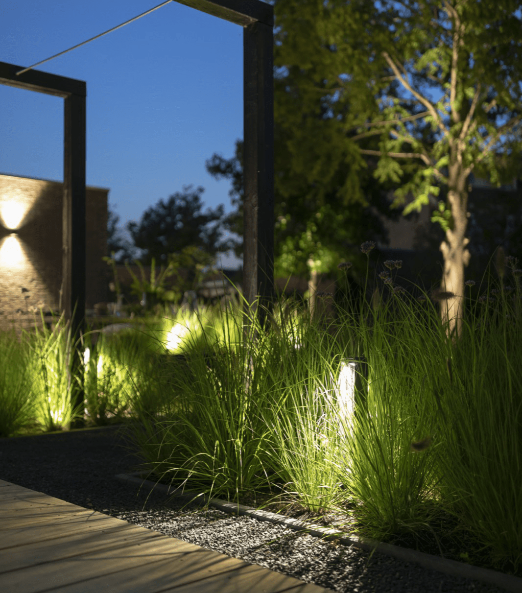 Outdoor garden lighting for home