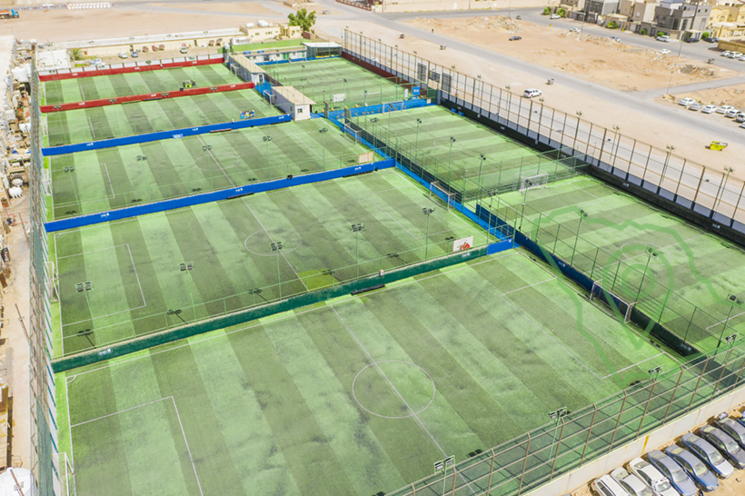 ملاعب حي القادسية