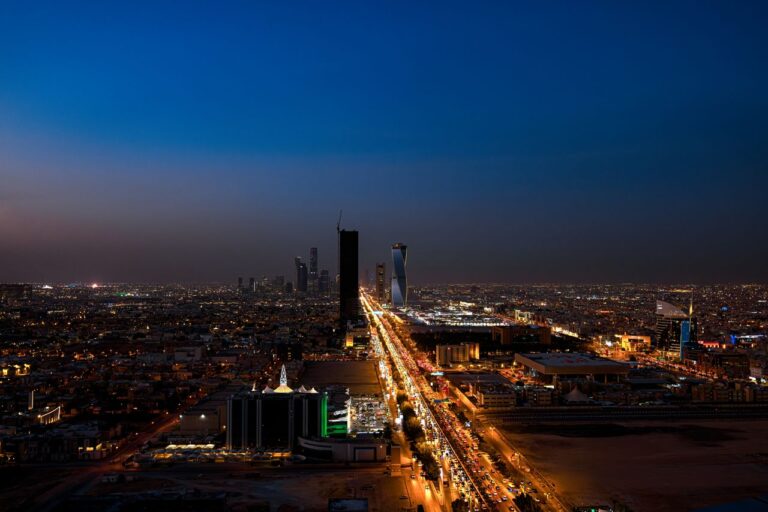 شقق تمليك 300 ألف بالرياض - تطبيق عقار